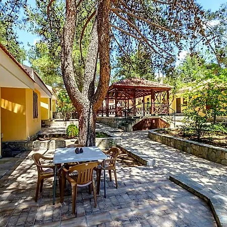 Valley Aparthotel 3*